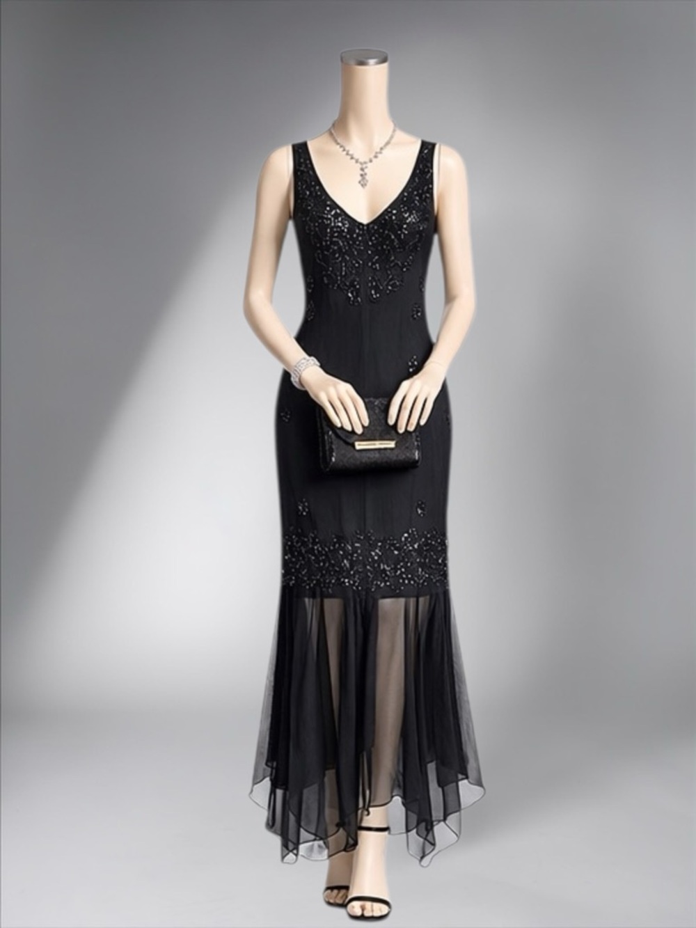 Elegant Black Beaded V-Neck Evening Dress